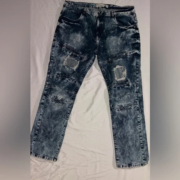 Evolution in Design Mens Size 44 Destroyed Denim Jeans Trashed Medium Dark Wash - Picture 2 of 7